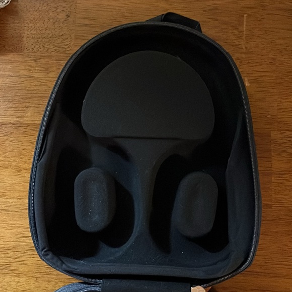 Sony WH-1000XM5 Wireless Headphones - Picture 5 of 11